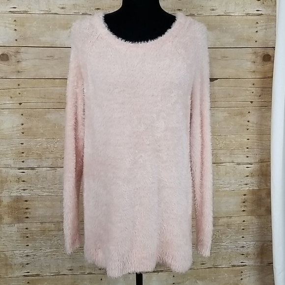 Torrid Fuzzy Eyelash Pullover Sweater Torrid Fuzzy Eyelash Pullover Sweater